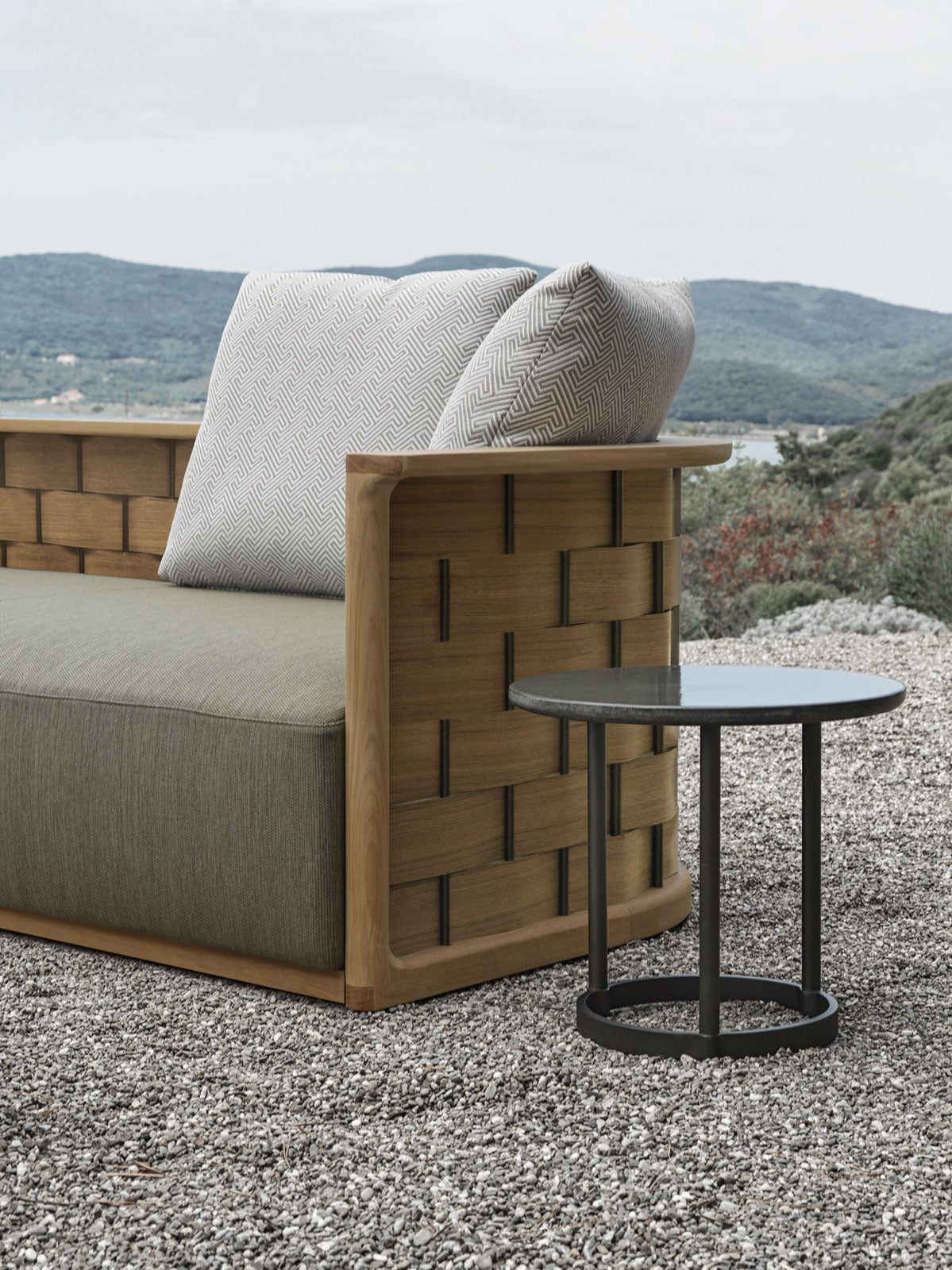REGENT COFFEE TABLE